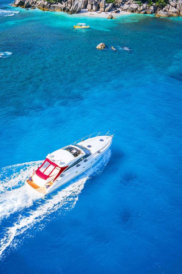 Discover South Florida and the Caribbean with Charter Miami Beach by Theodoli